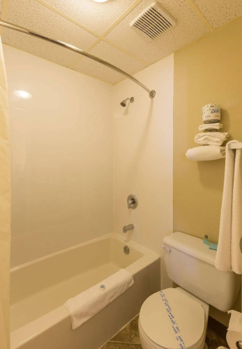 Carmel Inn photo 8