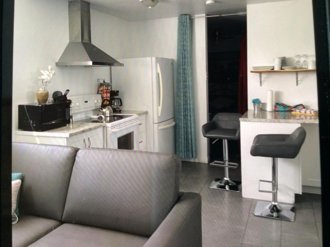 Deluxe Studio