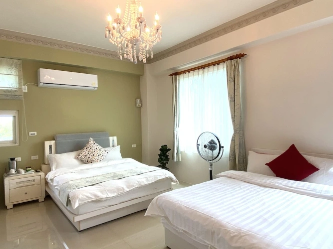 Deluxe Quadruple room