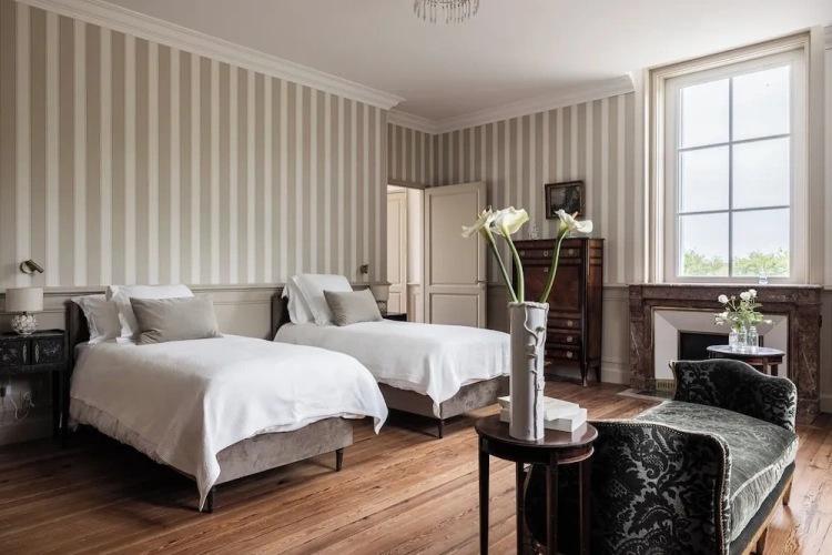 Luxury Quadruple room with garden view