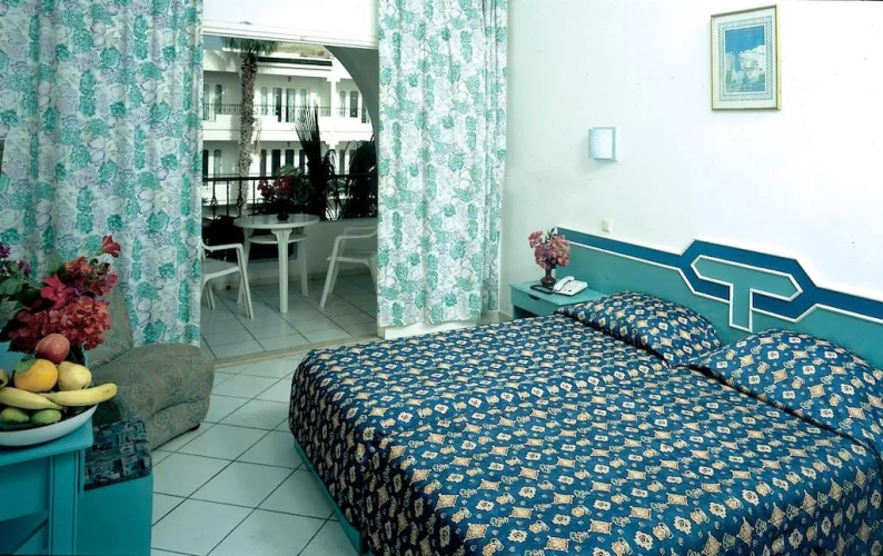 Hotel Emira