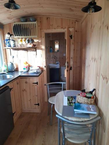 Sunset View Shepherds Hut
