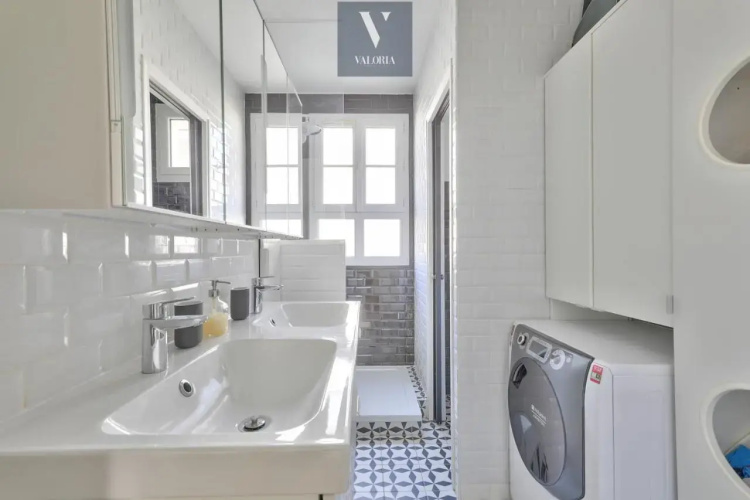 Spacieux et confortable T3 dans Paris