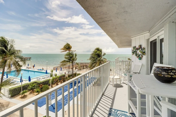 2 Bedrooms Apartment with balcony