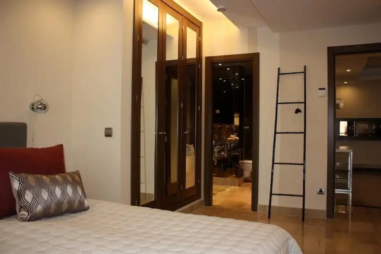 Beach Apartment with Private Pool