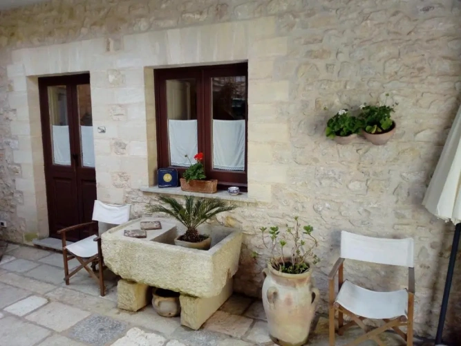 1 Bedroom Cottage