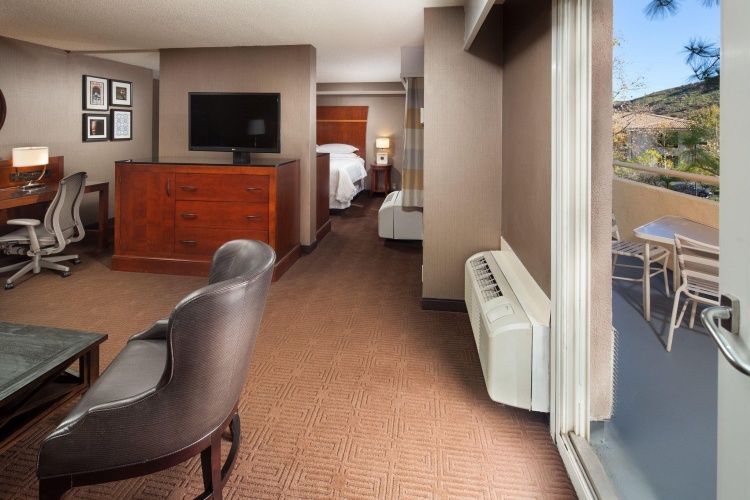 Double Suite