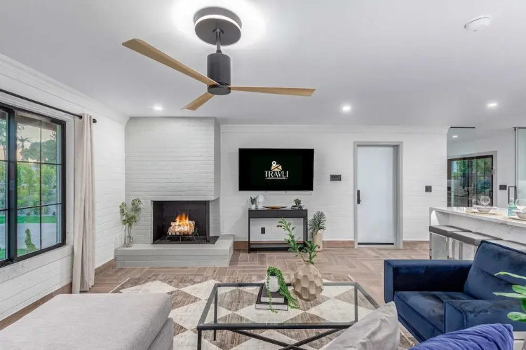 NEW Sundancer Oasis Old Town Pool Spa Rooftop Deck