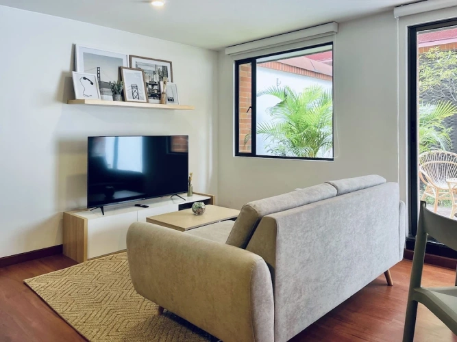 Club Apartment