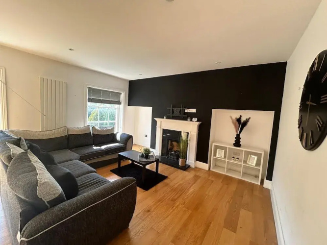 NEW 2 Bedroom Spacious Flat