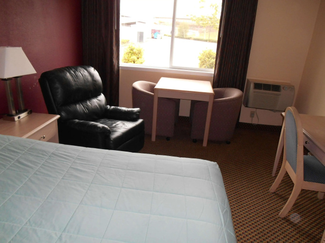GuestHouse Inn & Suites Eugene / Springfield