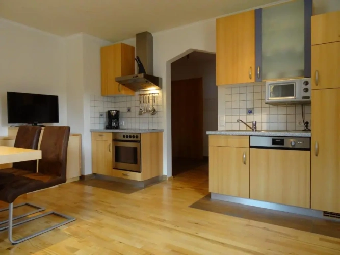 2 Bedrooms Triple Apartment