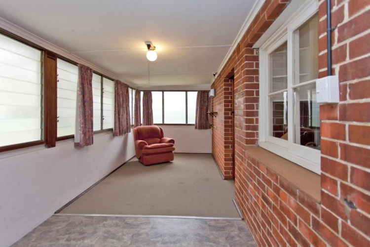 2 Bedrooms Cottage