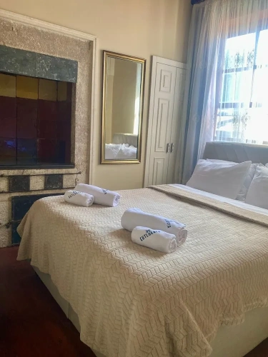 Economy room