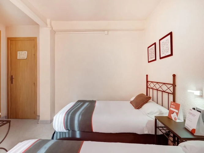 Oyo Hostal Luci Mar