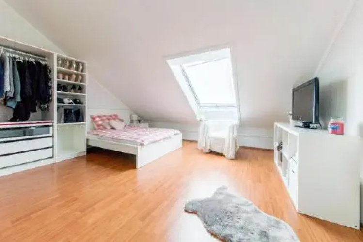 4 Private Single Rooms (5652)