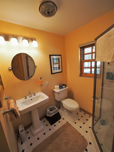 Tuckers - 2 Br Cabin