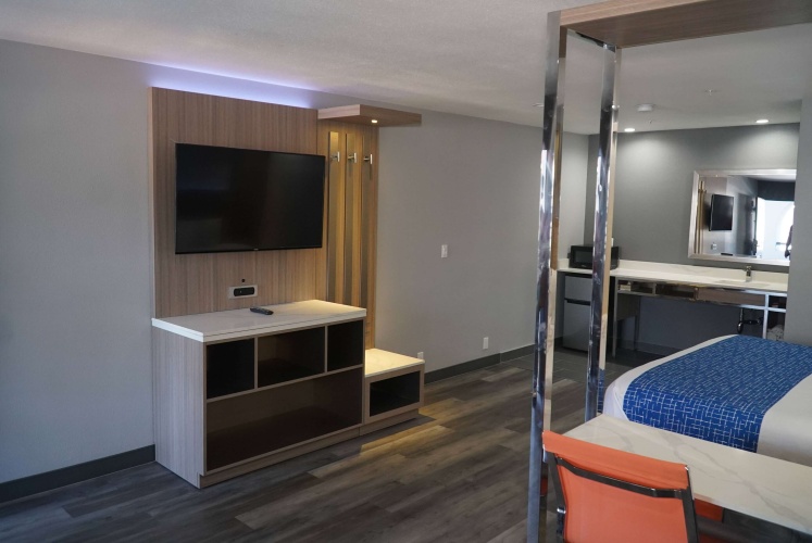 Guest rooms