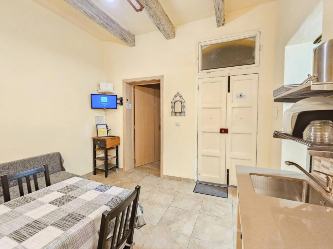 Valletta Main Street Apartment