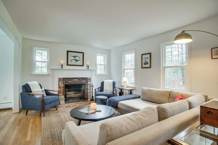 3 Bedrooms Cottage
