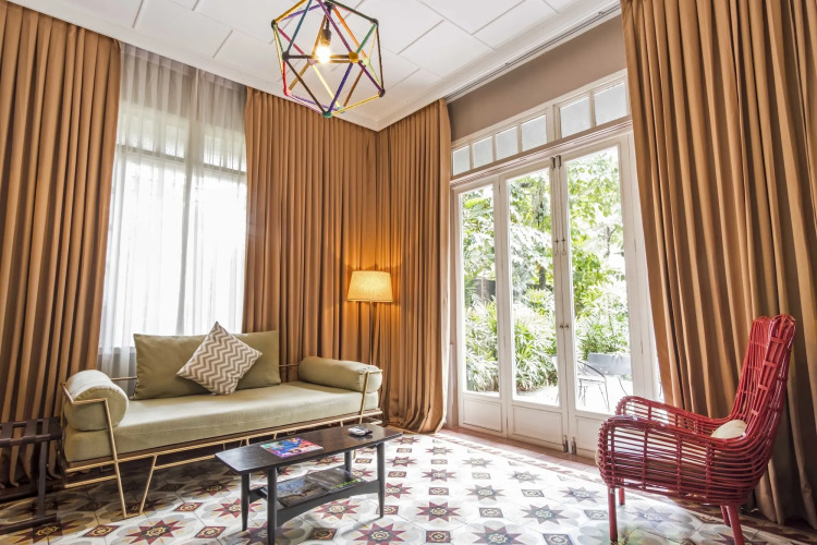 The Henry Hotel Manila Over view