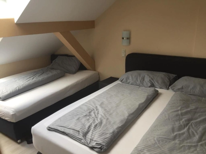 Economy Triple room