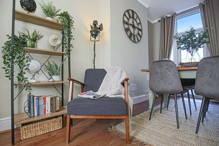 Host Stay Newington Road