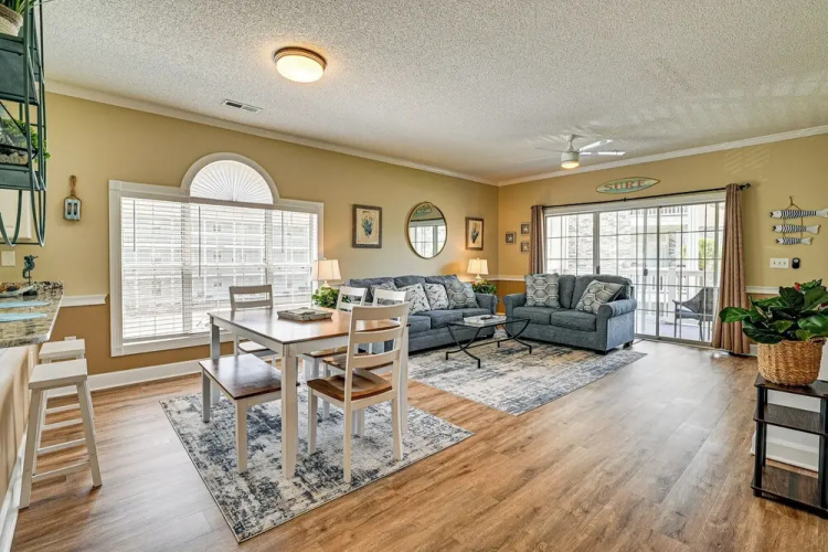 2 Mi to Beach: Pool-view Myrtle Beach Escape!