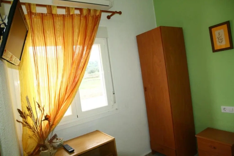 Standard Single room with view
