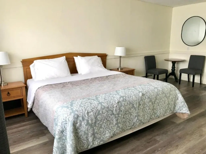 Standard room with balcony