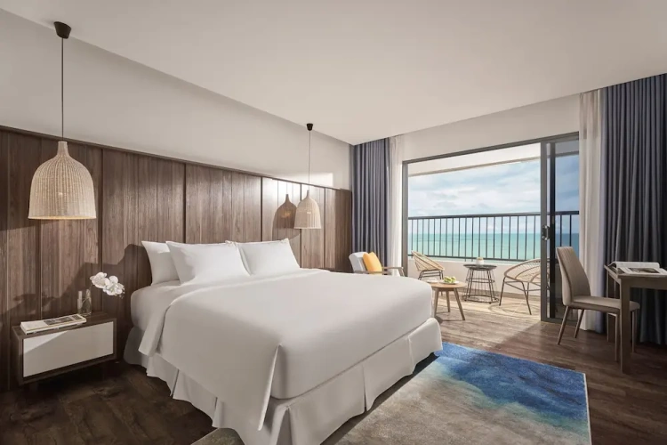 Deluxe Double room with balcony and with ocean view