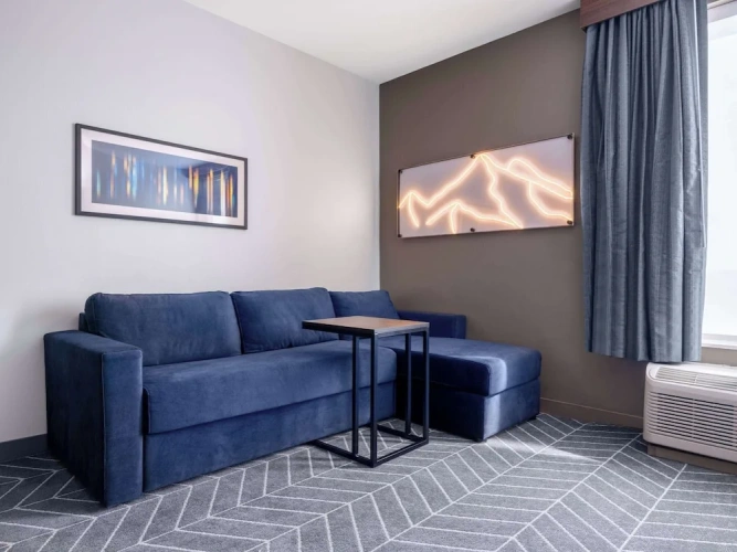 Double Suite