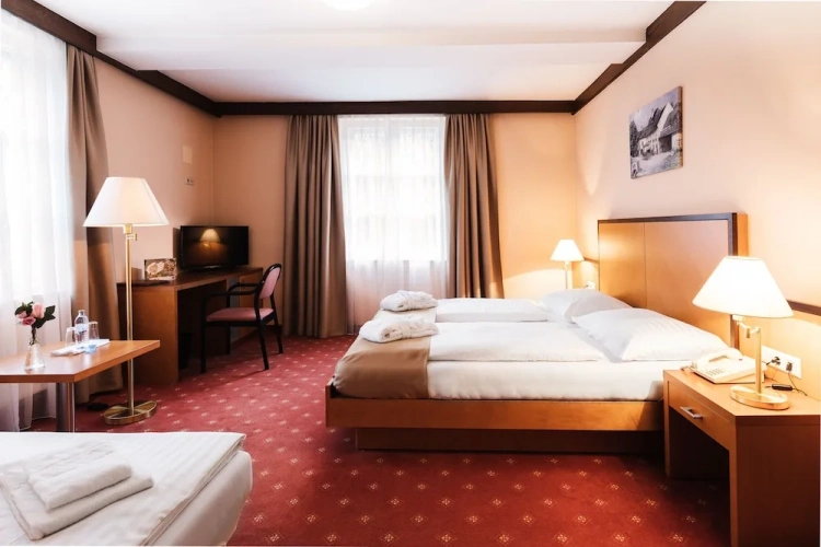 Standard Quadruple room