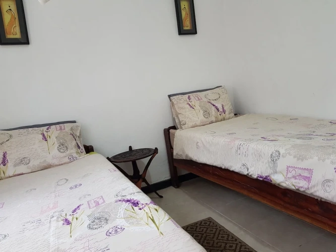 Economy room