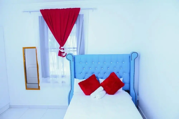 4 Callington guest house