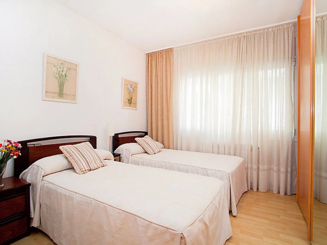 Edificio Blanqueries 31383