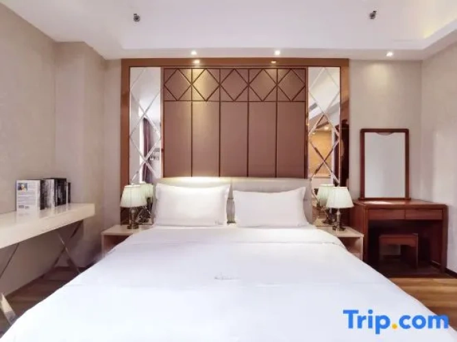 Deluxe Double Suite