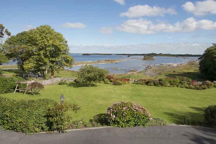 Corrib View Country House
