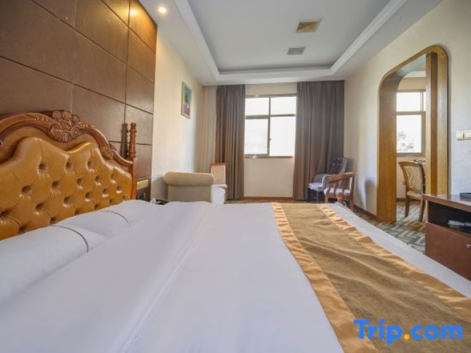 Deluxe Double Suite