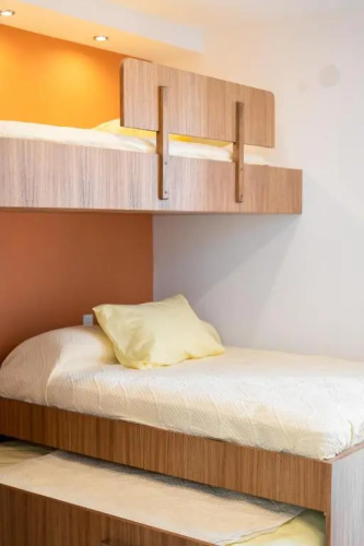 Brand new apartment with king size bed