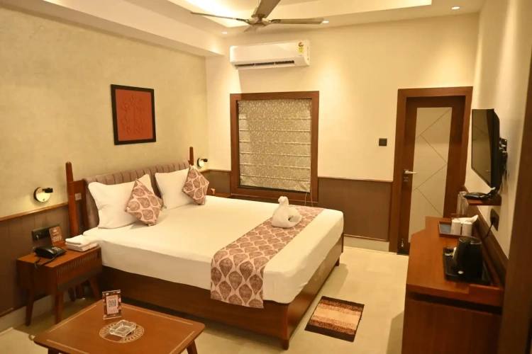 Deluxe Double Suite