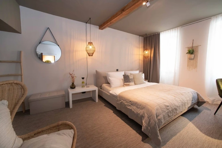 Double Suite