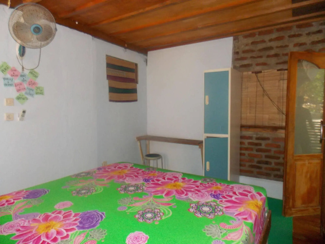Bajo Sunset Hostel