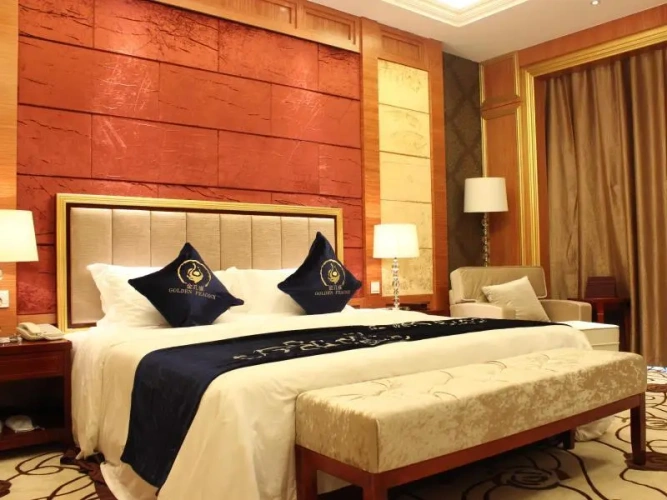 Standard Triple room with sea view
