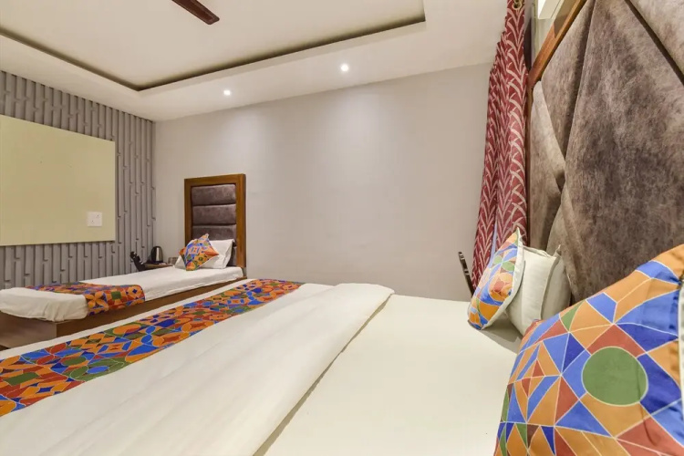 Hotel Prem Bihari