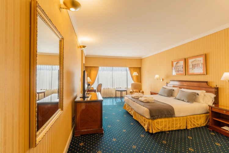Emperador Hotel Buenos Aires