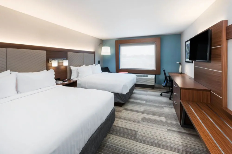 Regency Inn And Suites