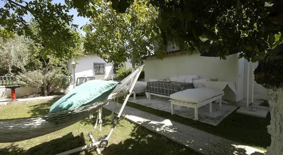Avsa Villa Pension