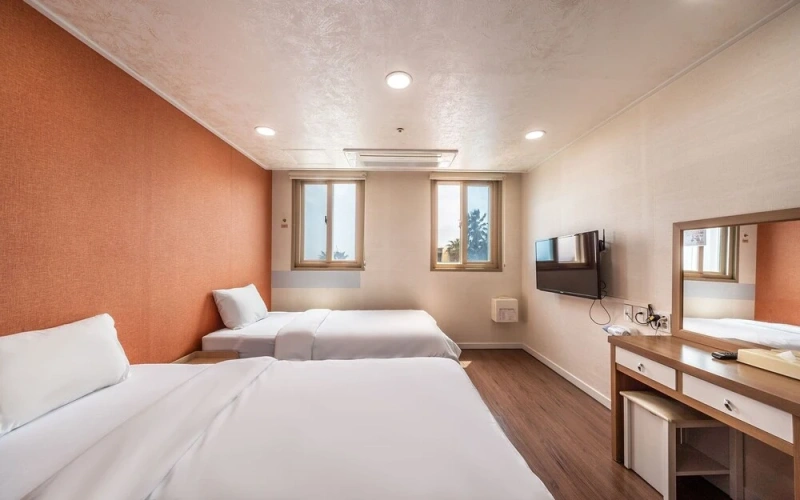 Guest rooms