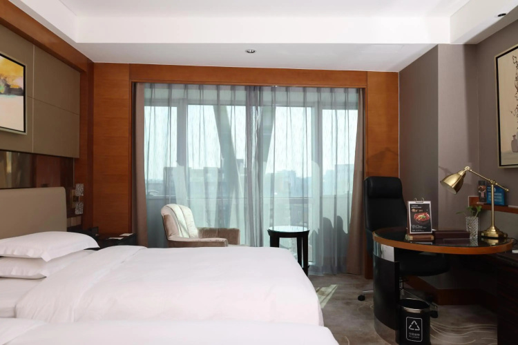 Lake View Hotel